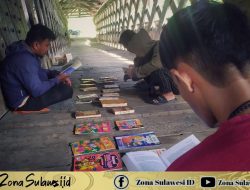 Kolaborasi Gerakan Literasi TBM To Laudje dan Sabua Mombasa Gelar Lapak Baca di Jembatan Belanda