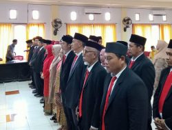 67 Anggota Panwascam di Kabupaten Parimo di Lantik