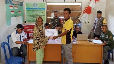 56 KPM Terima BLT Tahap 3 dari Pemdes Bambasiang