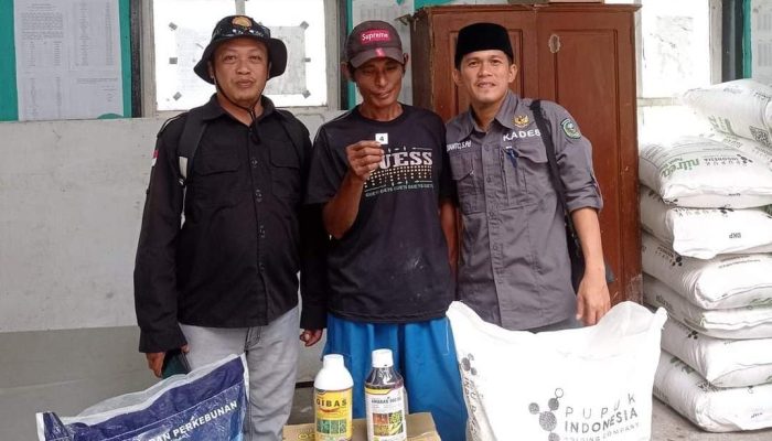 Kades Eeya : Semoga Bantuan Dinas Pangan Bisa Tingkatkan Ekonomi