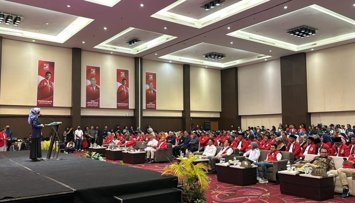 Nilam Sari Lawira Puji Cawagub Sulteng Dihadapan Ratus Kader dan Simpatisan PSI
