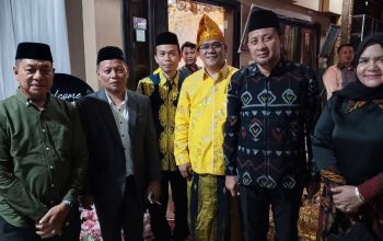 Ratusan Rombongan Touna Antar Ikhsan Khitbah Putri ISL di Parigi