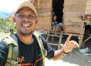Menapak Terjal Daerah Terpencil Demi Data Negeri